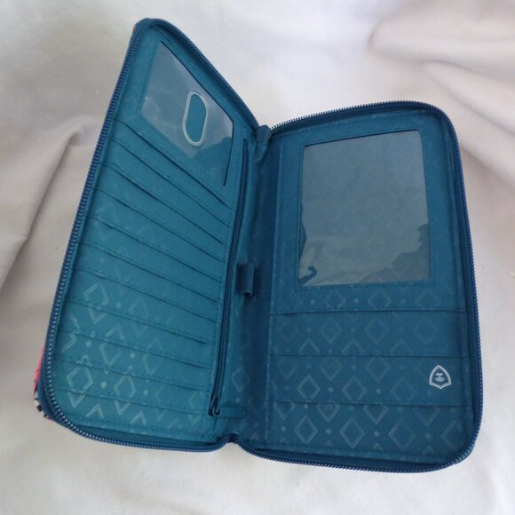 Vera Bradley Family Travel Wallet Haymarket Paisley Jewel NWOT - Picture 4 of 6